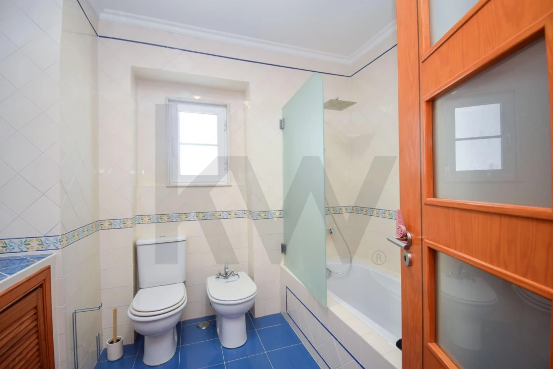 Apartamento T2 para Arrendamento em Penha de França Foto 21