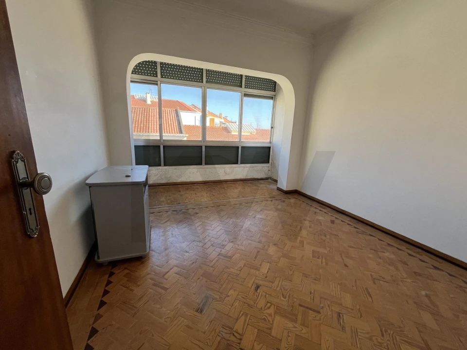 Apartamento T2 para Venda em Falagueira-Venda Nova Foto 1