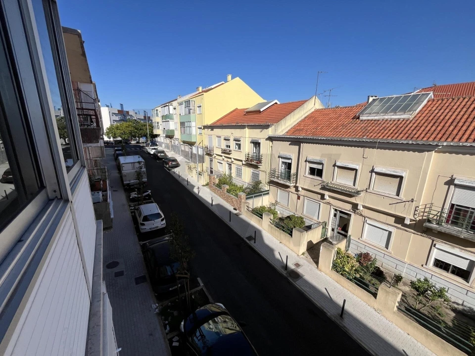 Apartamento T2 para Venda em Falagueira-Venda Nova Foto 6