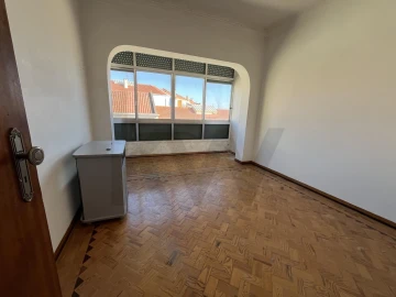 Apartamento T2 para Venda em Falagueira-Venda Nova