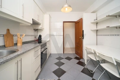 Apartamento T2 para Venda em Malagueira e Horta das Figueiras
