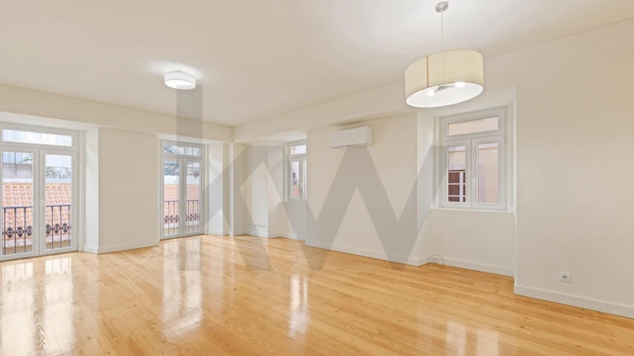 Apartamento T2 para Arrendamento em Santo António