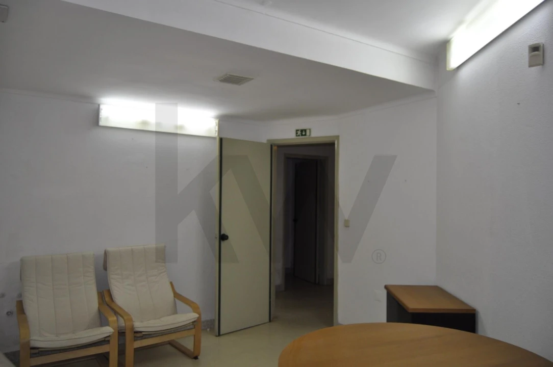 Prédio para Venda em União das Freguesias de Setúbal Foto 24