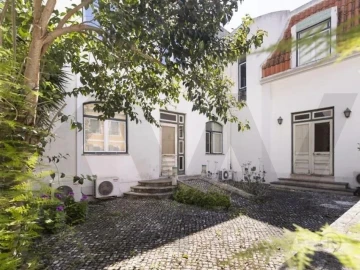 Prédio para Venda em União das Freguesias de Setúbal
