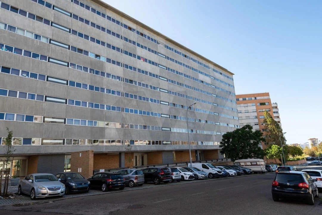 Apartamento T3 para Venda em Santa Clara Foto 2