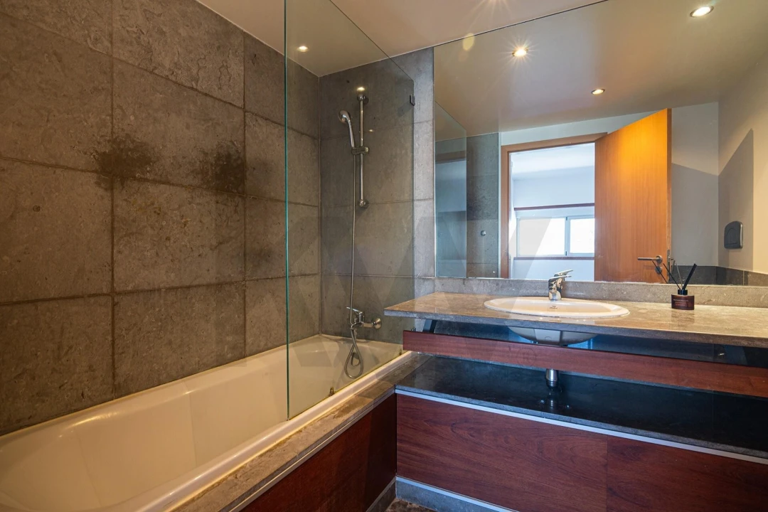 Apartamento T3 para Venda em Santa Clara Foto 33