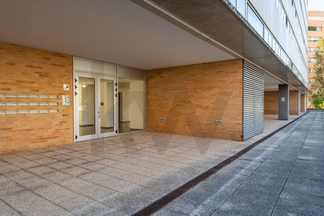 Apartamento T3 para Venda em Santa Clara Foto 4