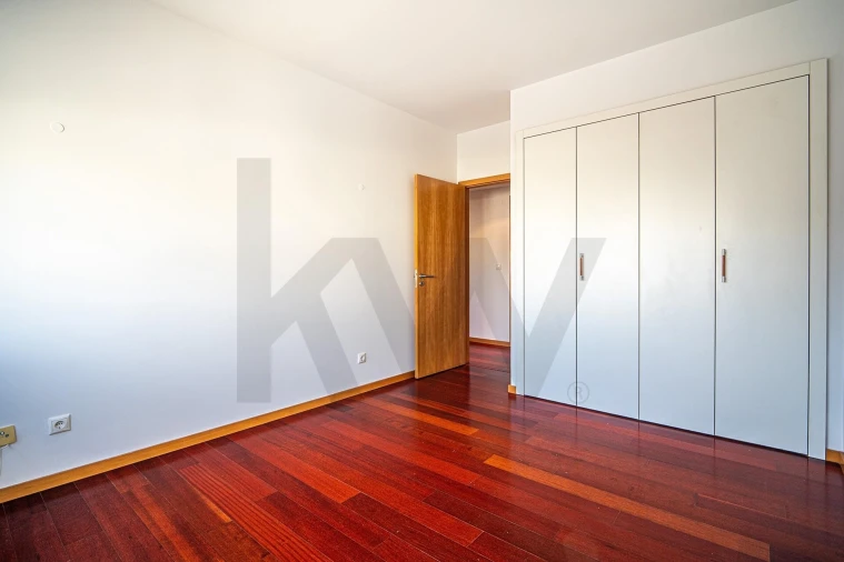 Apartamento T3 para Venda em Santa Clara Foto 27
