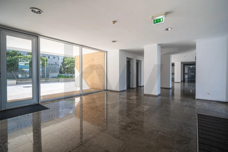 Apartamento T3 para Venda em Santa Clara Foto 5