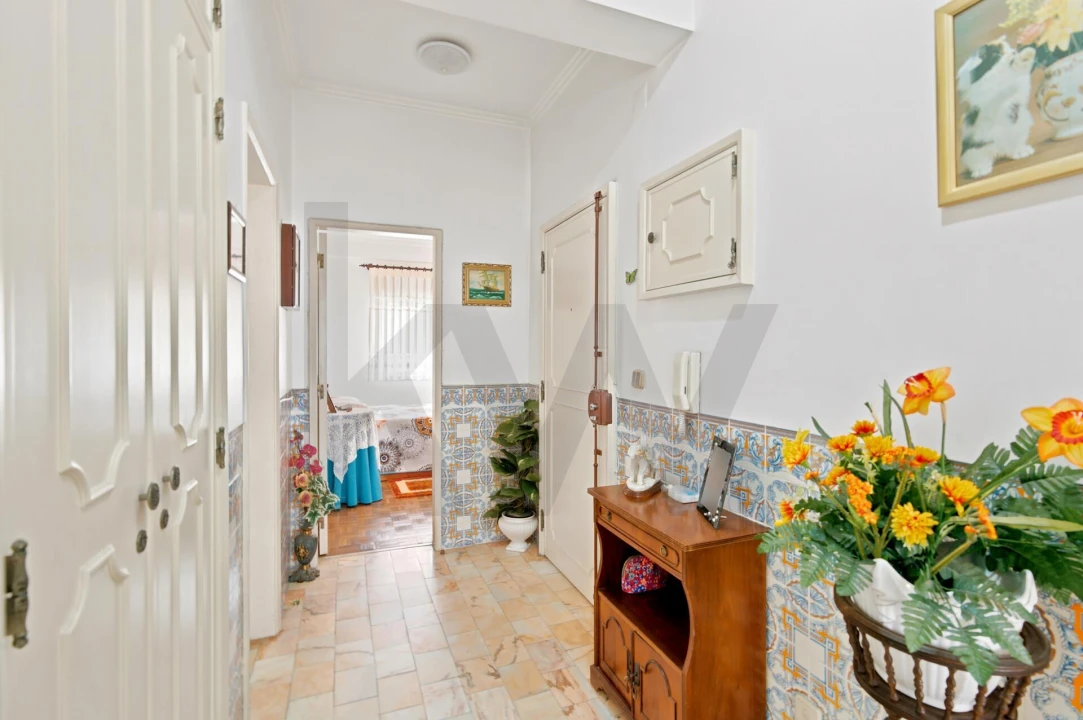 Apartamento T2 para Venda em Queluz e Belas Foto 13