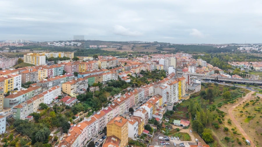 Apartamento T2 para Venda em Queluz e Belas Foto 28