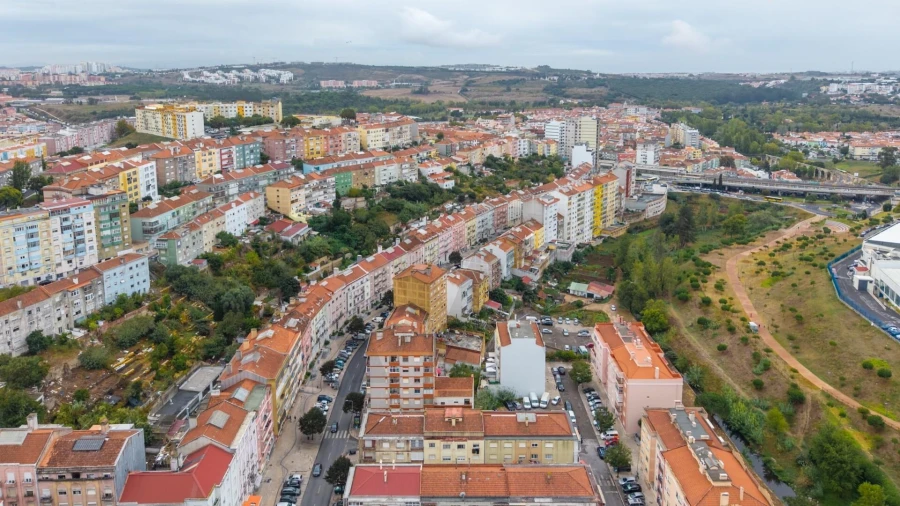 Apartamento T2 para Venda em Queluz e Belas Foto 27