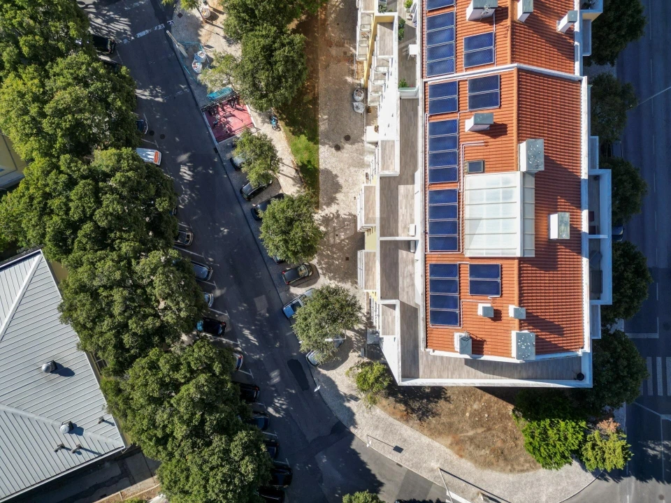 Apartamento T3 para Venda em Carcavelos e Parede Foto 7