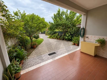 Moradia T5 para Venda em São Pedro de Tomar