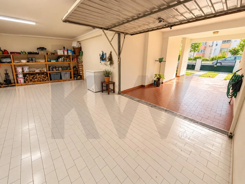 Moradia T5 para Venda em São Pedro de Tomar Foto 41