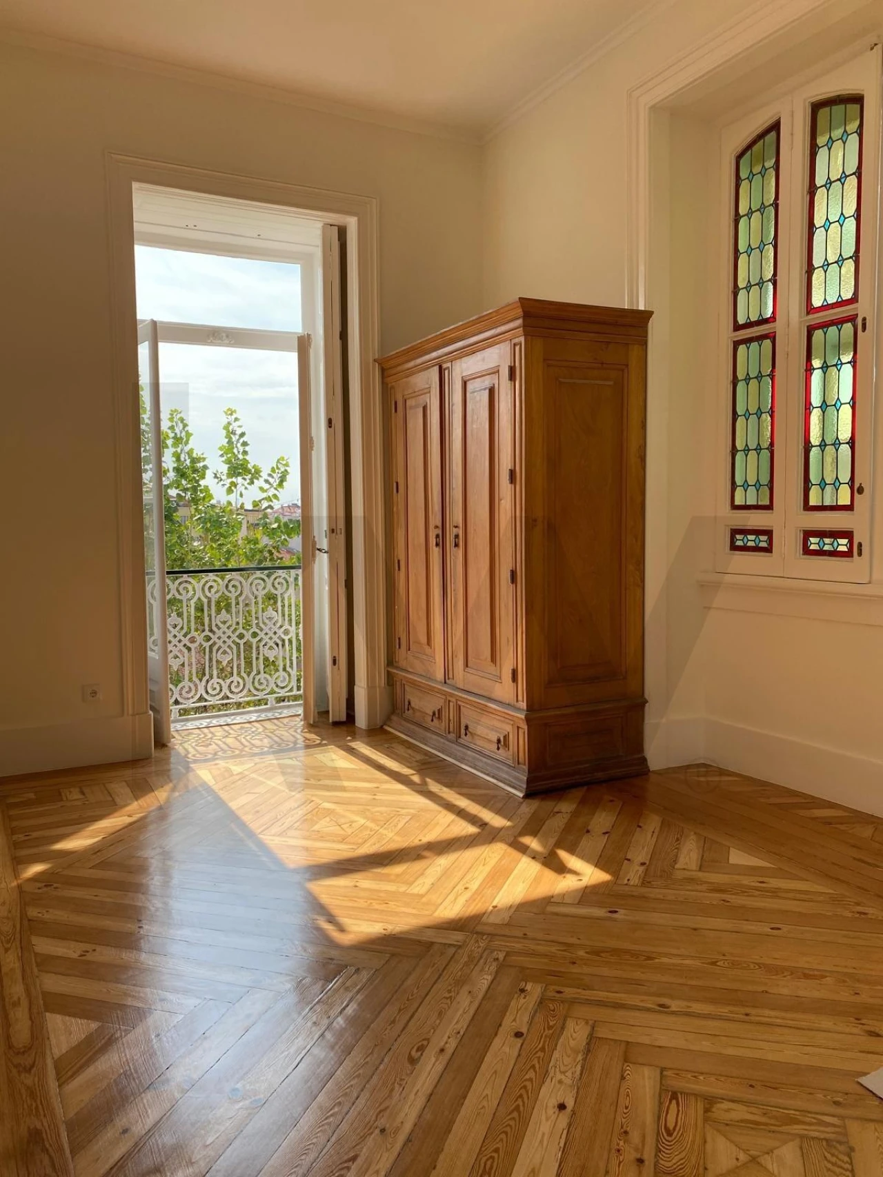 Apartamento T5 para Venda em Misericórdia Foto 6