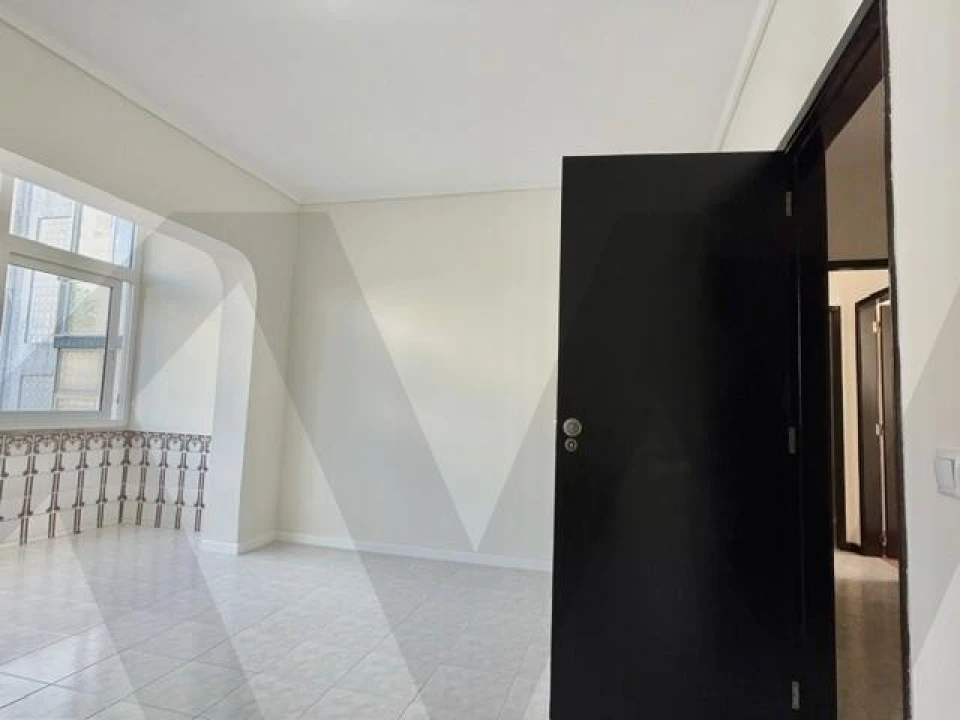 Apartamento T3 para Venda em Costa da Caparica Foto 16