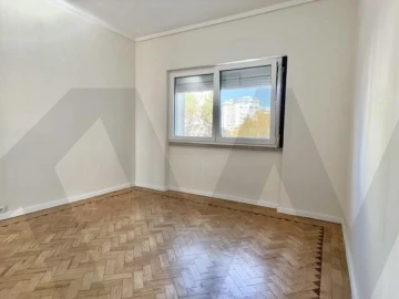 Apartamento T3 para Venda em Costa da Caparica