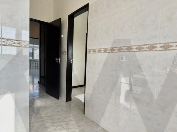 Apartamento T3 para Venda em Costa da Caparica Foto 7