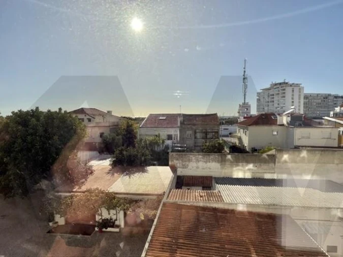 Apartamento T3 para Venda em Costa da Caparica Foto 27