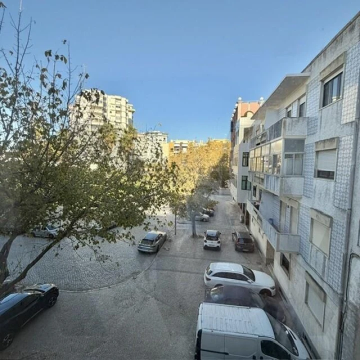 Apartamento T3 para Venda em Costa da Caparica Foto 22