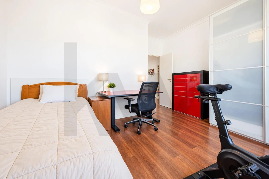 Apartamento T3 para Venda em Almada, Cova da Piedade, Pragal e Cacilhas Foto 17