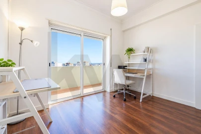 Apartamento T3 para Venda em Almada, Cova da Piedade, Pragal e Cacilhas