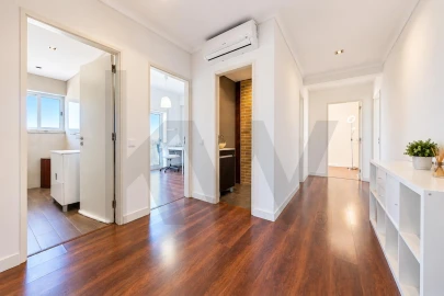 Apartamento T3 para Venda em Almada, Cova da Piedade, Pragal e Cacilhas