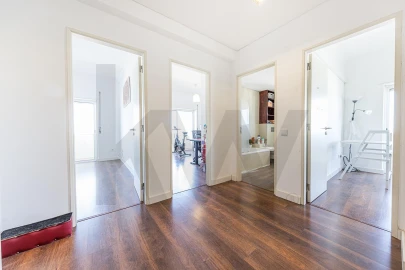 Apartamento T3 para Venda em Almada, Cova da Piedade, Pragal e Cacilhas