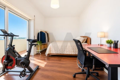 Apartamento T3 para Venda em Almada, Cova da Piedade, Pragal e Cacilhas