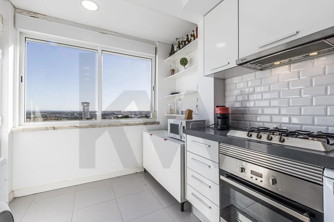 Apartamento T3 para Venda em Almada, Cova da Piedade, Pragal e Cacilhas Foto 22