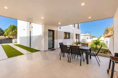 Moradia T3 para Venda em Ericeira