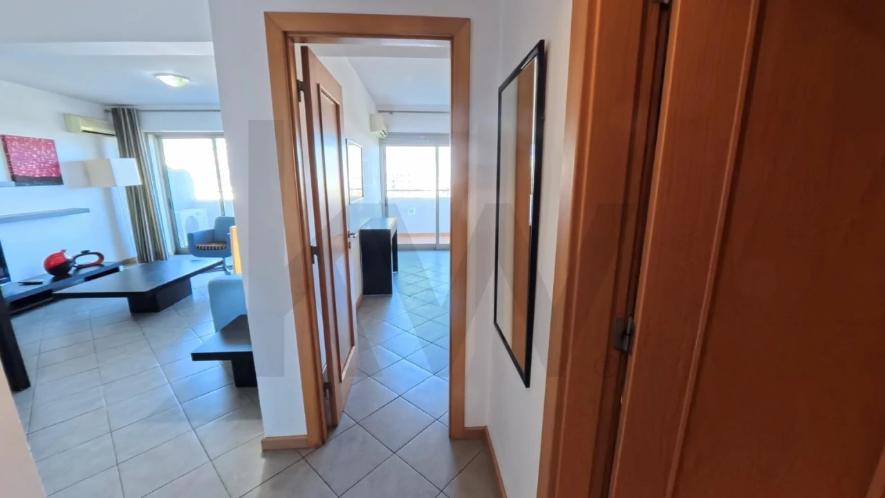 Apartamento T1 para Venda em Portimão Foto 8