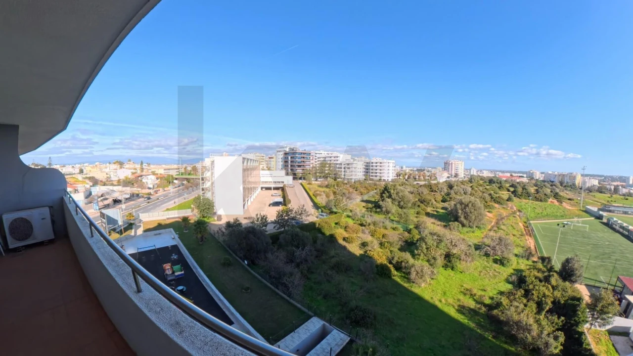 Apartamento T1 para Venda em Portimão Foto 30