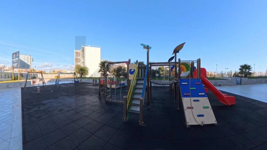 Apartamento T1 para Venda em Portimão Foto 34