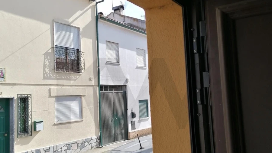 Moradia T2 para Venda em São Miguel do Rio Torto e Rossio Ao Sul do Tejo