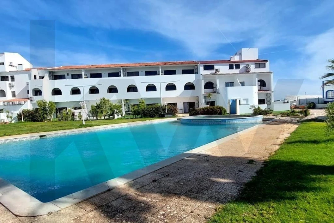 Apartamento T2 para Venda em Vila do Bispo e Raposeira Foto 2