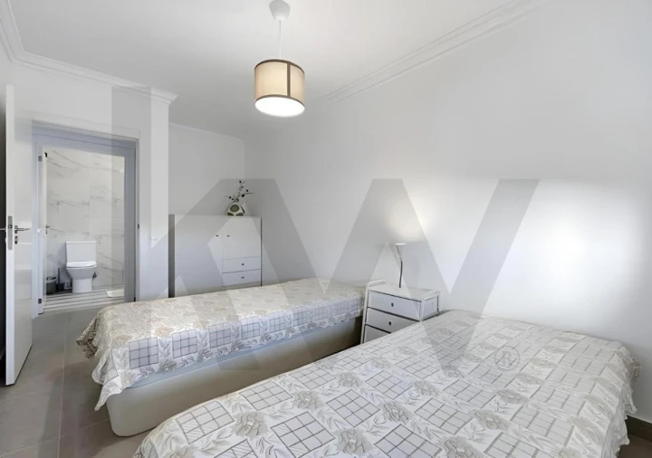 Apartamento T2 para Venda em Vila do Bispo e Raposeira Foto 13