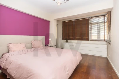 Apartamento T2 para Venda em Carcavelos e Parede
