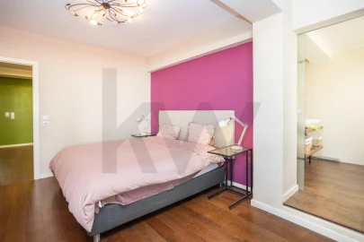 Apartamento T2 para Venda em Carcavelos e Parede