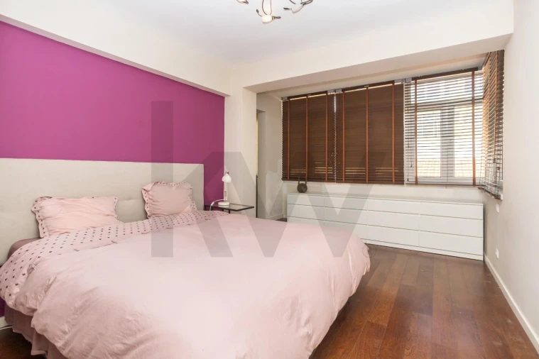 Apartamento T2 para Venda em Carcavelos e Parede Foto 15