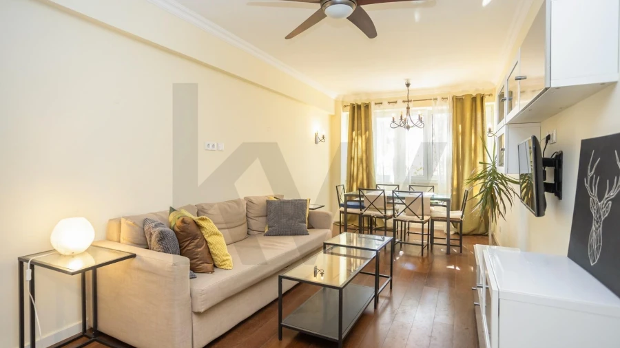 Apartamento T2 para Venda em Carcavelos e Parede