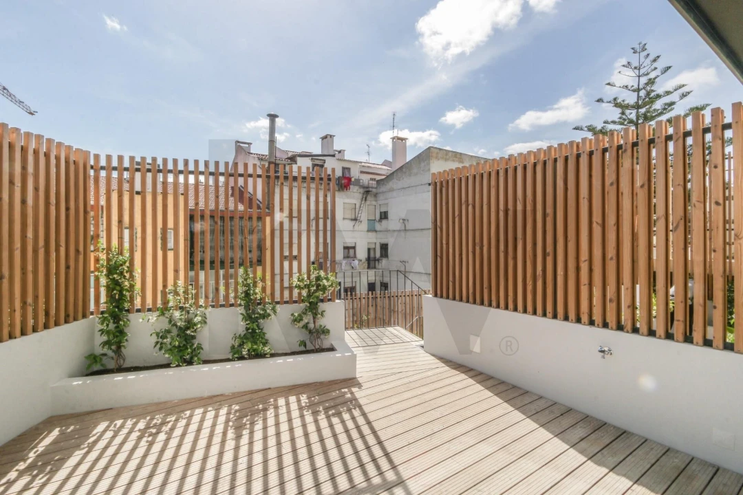 Apartamento T1 para Arrendamento em Santo António Foto 23