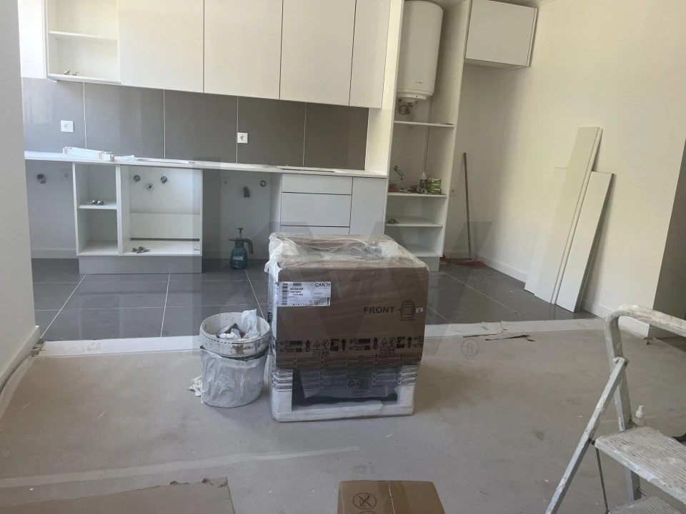 Apartamento T2 para Venda em Venteira Foto 6