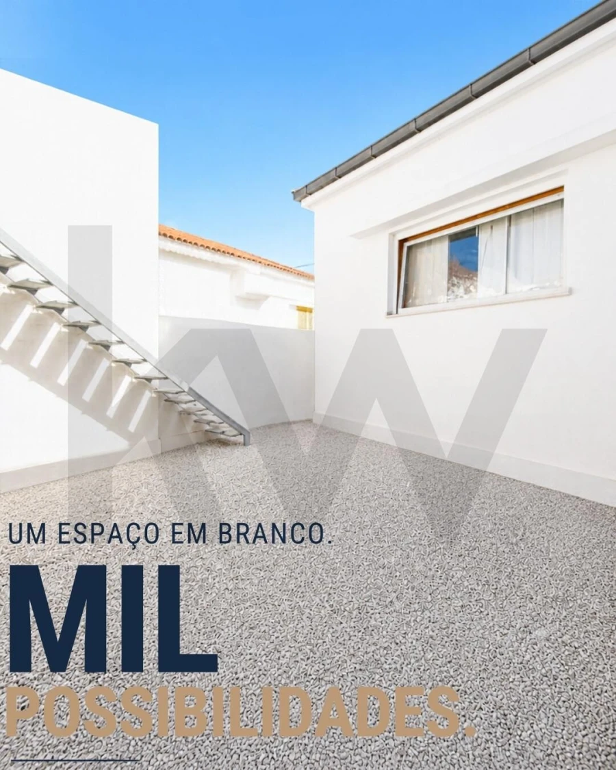 Moradia T3 para Venda em Campolide Foto 18