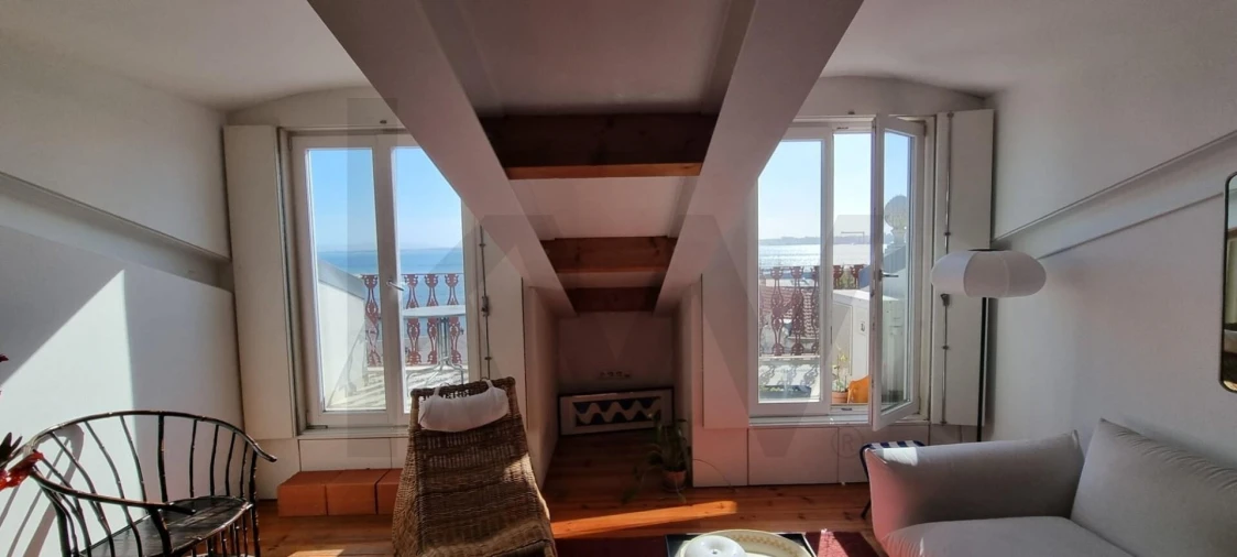 Apartamento T2 para Venda em Santa Maria Maior Foto 9