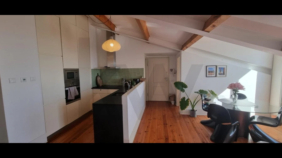 Apartamento T2 para Venda em Santa Maria Maior