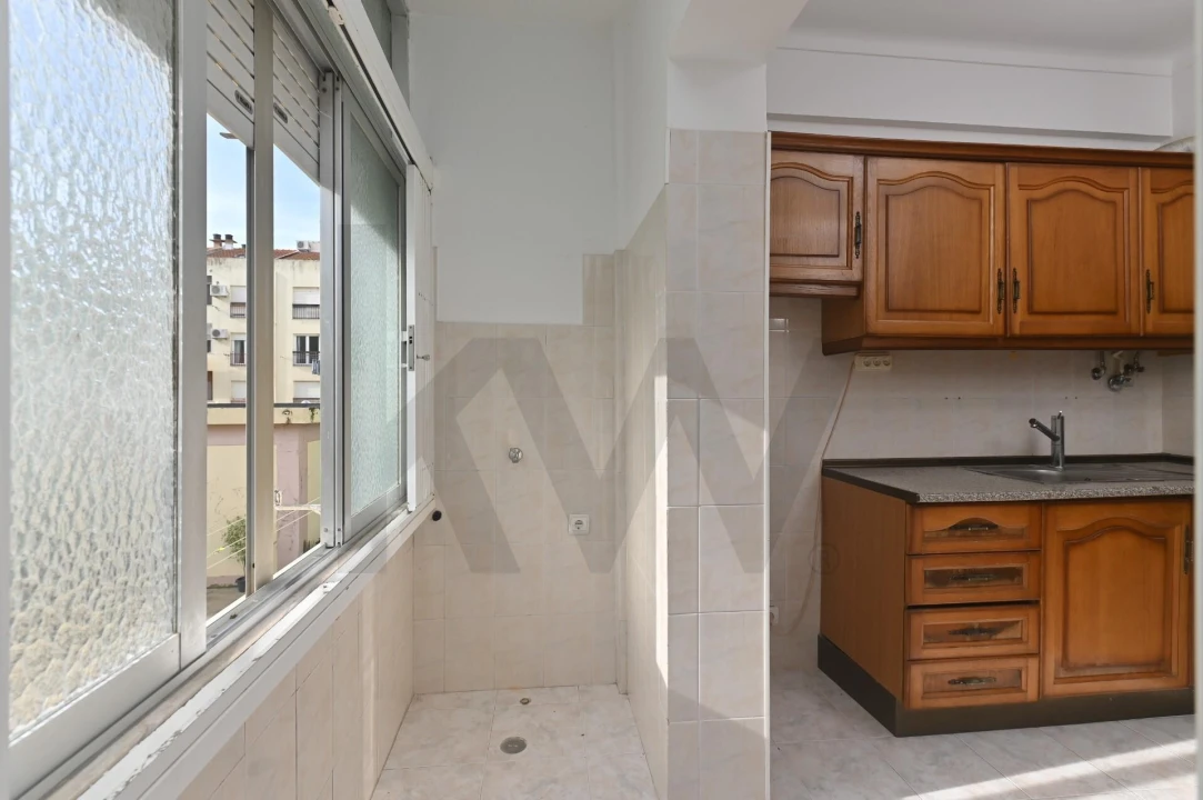 Apartamento T2 para Venda em União das Freguesias de Setúbal Foto 14