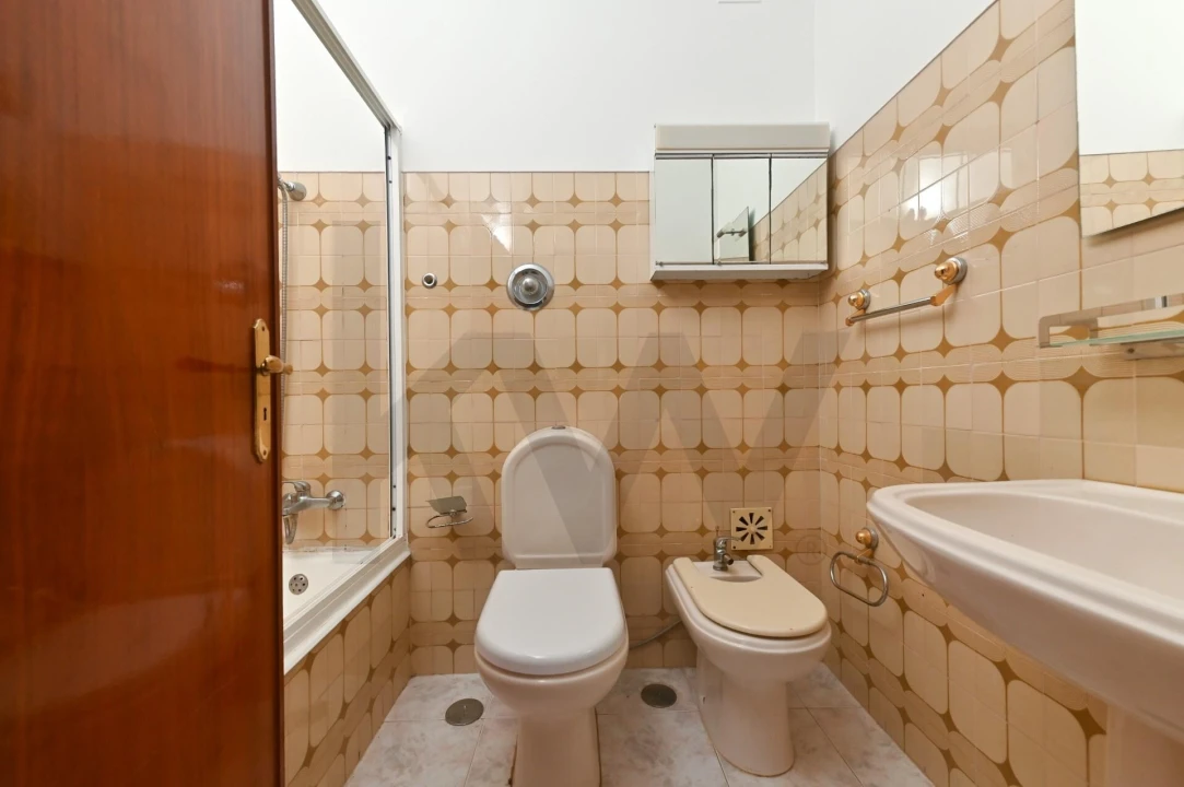 Apartamento T2 para Venda em União das Freguesias de Setúbal Foto 3