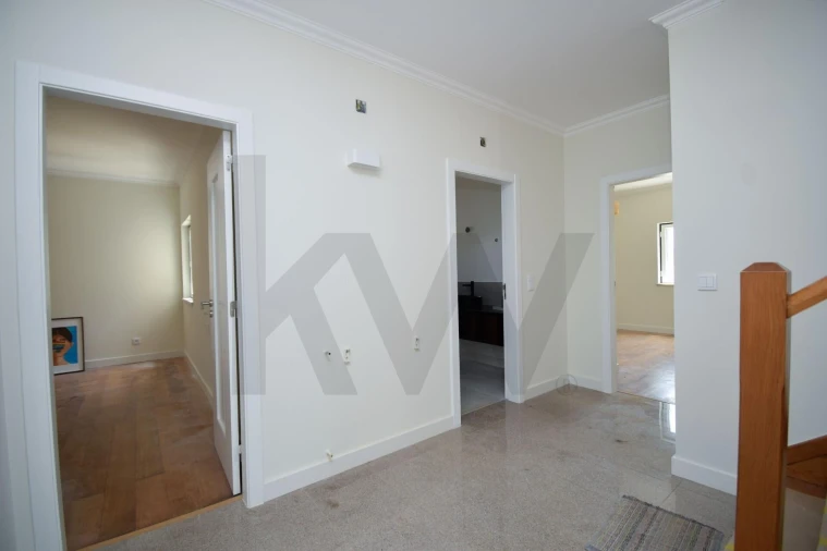 Moradia T5 para Venda em São João das Lampas e Terrugem Foto 15